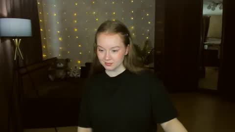 Snapshot of valericherry chatting on 05-10-26, 09:47 ValeriCherry online show from 05-10-26, 09:47