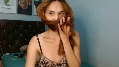 Snapshot of valeriedollxxx chatting on 04-13-26, 12:43 Valerie online show from 04-13-26, 12:43