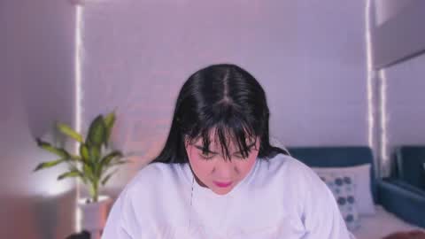 valeriehanzet online show from 07-03-26, 11:38