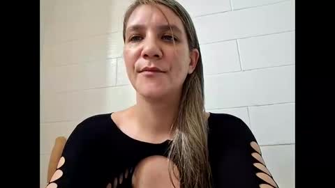 Snapshot of valerierayne13 chatting on 03-21-26, 08:19 ValerieRayne online show from 03-21-26, 08:19