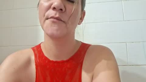 Snapshot of valerierayne13 chatting on 07-20-26, 06:17 ValerieRayne online show from 07-20-26, 06:17
