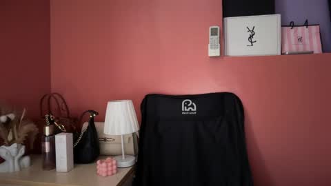 Valerie online show from 04-14-26, 02:39