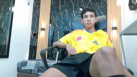 VALERIO  online show from 06-18-26, 09:14