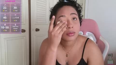 valery_lovex_ online show from 04-06-26, 11:44