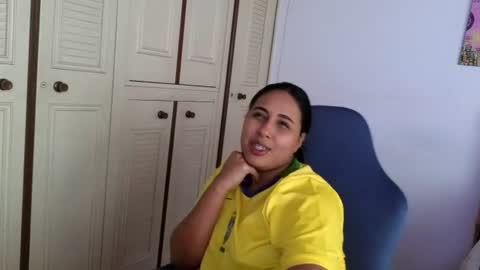 valery_lovex_ online show from 06-14-26, 10:34