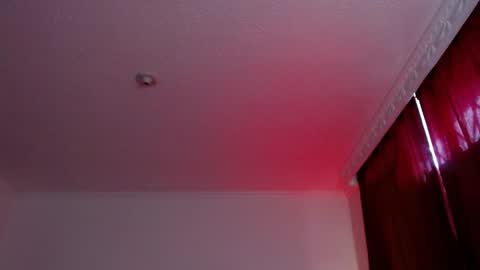 Valeria online show from 05-19-26, 11:49