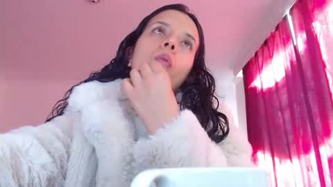 Valeria online show from 06-11-26, 01:09
