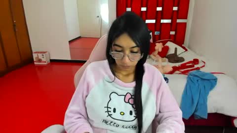 valery online show from 06-19-26, 01:54