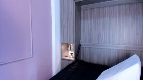 Snapshot of valerymeyerr chatting on 06-27-26, 12:10 valerymeyerr online show from 06-27-26, 12:10