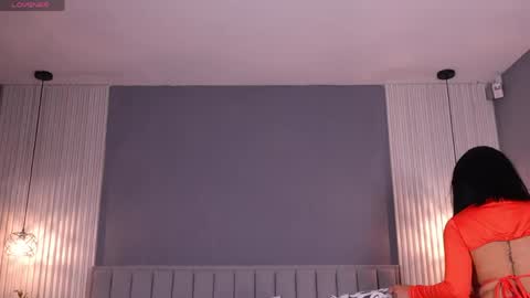 Snapshot of valerynova chatting on 05-08-26, 11:04 Carla online show from 05-08-26, 11:04