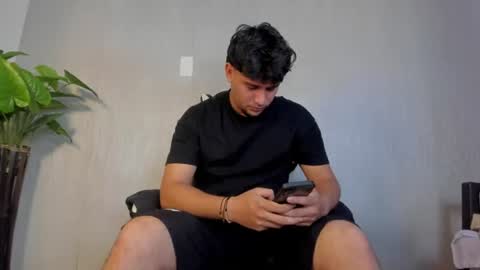 Valentino online show from 06-16-26, 07:49