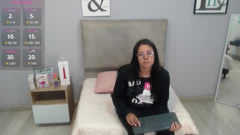 valevicious online show from 11-24-25, 07:13