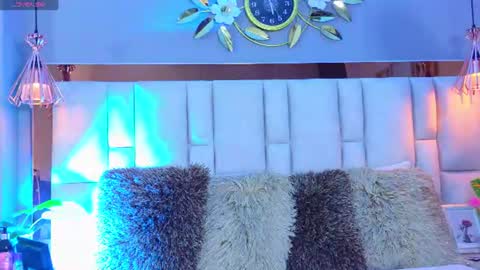 Valey  online show from 06-30-26, 02:51