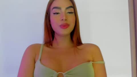 Snapshot of valezny69 chatting on 07-19-26, 12:03 Valezny V online show from 07-19-26, 12:03