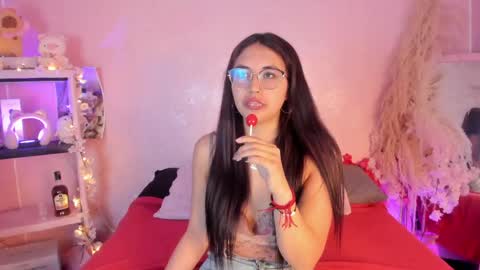 Snapshot of valk_diaz chatting on 05-26-26, 05:03 Valk online show from 05-26-26, 05:03