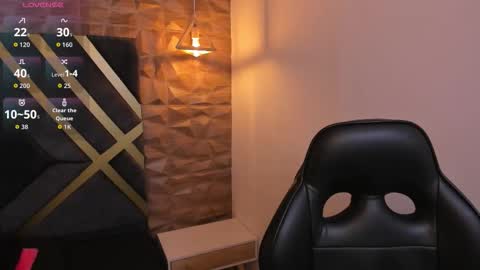 Snapshot of valka_ross chatting on 02-20-26, 05:15 VALKA ROSS online show from 02-20-26, 05:15