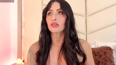 ValkyBes online show from 03-11-25, 12:44