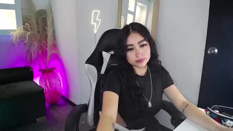 vallolett__ online show from 03-17-26, 10:35