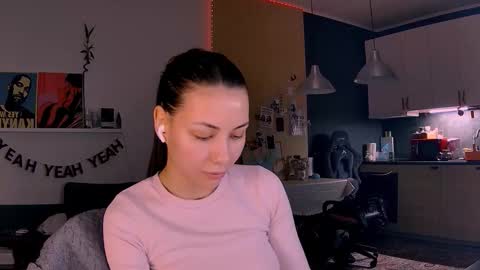 Little Devil online show from 02-12-26, 02:56