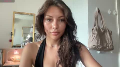 Little Devil online show from 06-19-26, 07:45