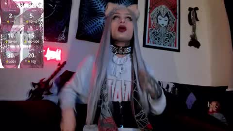 david guzman i model independenthelp me with a thumbs up online show from 03-23-26, 04:05