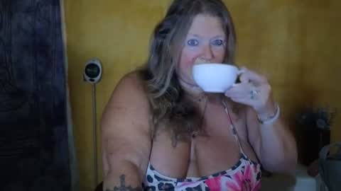 vampwoman online show from 06-28-26, 06:19