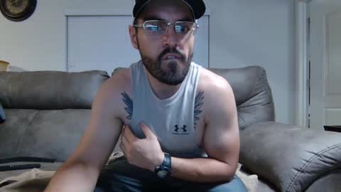 HUNG LATINO 888 bigcock fit athletic latino online show from 04-15-26, 04:19