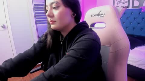 Vanesa online show from 02-17-26, 01:29