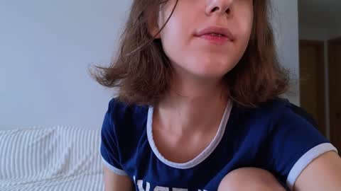 vanessa online show from 12-04-24, 01:36