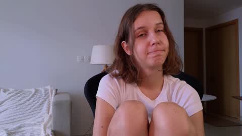 vanessa online show from 12-20-24, 06:19