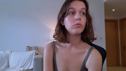 vanessa online show from 12-26-24, 03:59