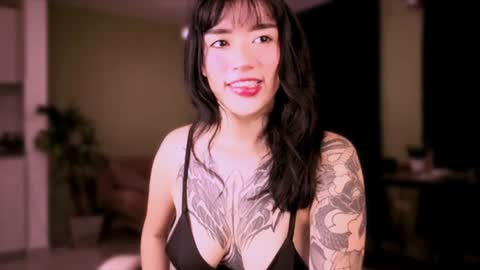 Snapshot of vanessablackrose chatting on 07-31-26, 01:38 Vanessa online show from 07-31-26, 01:38
