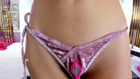 Vanessa online show from 04-11-26, 08:24