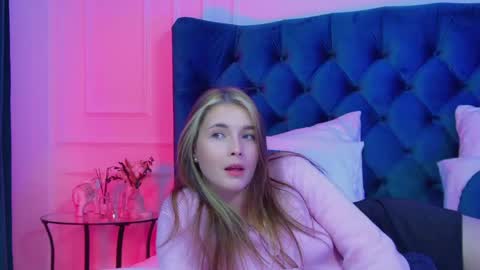 Snapshot of vanessacelesti chatting on 05-09-26, 07:19 Vanessa online show from 05-09-26, 07:19