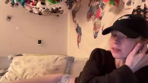 Snapshot of vanessapark chatting on 03-15-26, 06:41 Vanessa online show from 03-15-26, 06:41