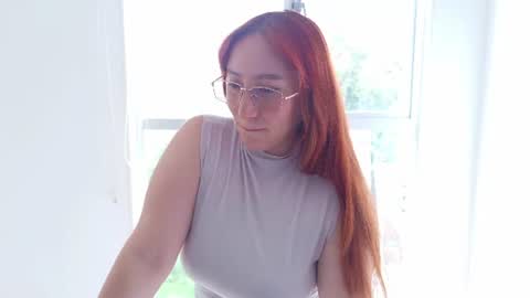 Snapshot of vanlet chatting on 07-16-26, 06:36 Elizabeth online show from 07-16-26, 06:36