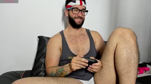 Van online show from 03-03-25, 05:18