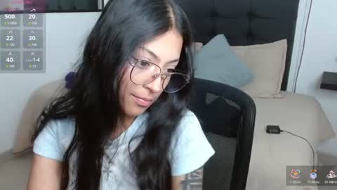 Snapshot of vannesweet_ chatting on 07-12-26, 09:06 vane online show from 07-12-26, 09:06