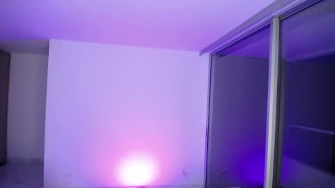 varenka_ivanova22 online show from 04-04-26, 05:06