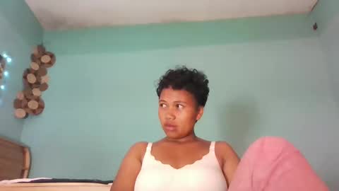 Snapshot of vayannah chatting on 03-05-26, 06:42 Vayannah online show from 03-05-26, 06:42