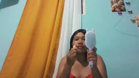 Snapshot of vayannah chatting on 03-17-26, 02:16 Vayannah online show from 03-17-26, 02:16