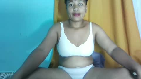 Snapshot of vayannah chatting on 03-31-26, 10:54 Vayannah online show from 03-31-26, 10:54