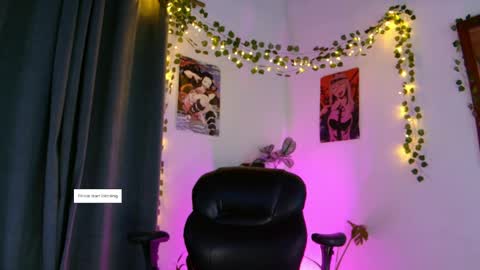 Vayolett online show from 04-09-26, 02:11