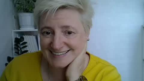 vea_motty online show from 06-18-26, 11:03