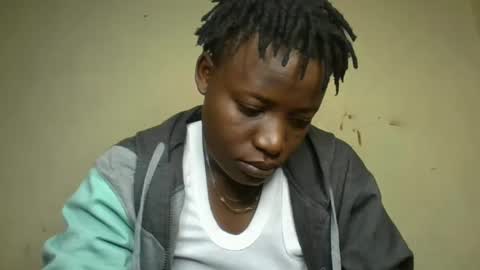 Snapshot of vee_tommy chatting on 12-02-24, 03:47 Vee tommy online show from 12-02-24, 03:47