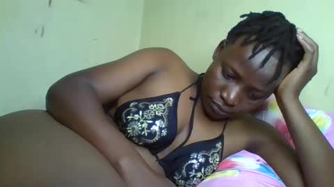 Snapshot of vee_tommy chatting on 12-05-24, 06:10 Vee tommy online show from 12-05-24, 06:10