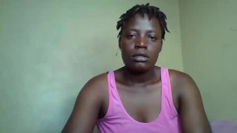 Snapshot of vee_tommy chatting on 01-02-25, 10:37 Vee tommy online show from 01-02-25, 10:37