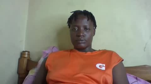 Snapshot of vee_tommy chatting on 01-15-25, 08:20 Vee tommy online show from 01-15-25, 08:20