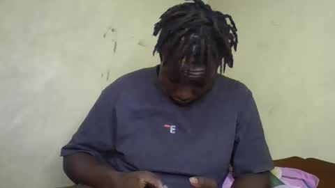 Snapshot of vee_tommy chatting on 01-16-25, 09:08 Vee tommy online show from 01-16-25, 09:08