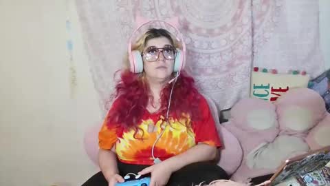 Snapshot of veelehanex3 chatting on 06-04-26, 01:17 Veronica Lehane online show from 06-04-26, 01:17